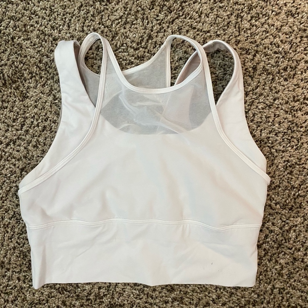 Lululemon white sports bra